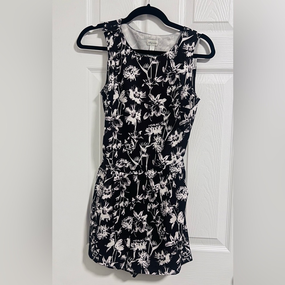 Dynamite Floral Romper